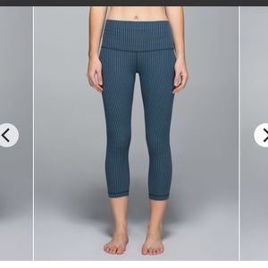 Lululemon Wunder Under Crop II